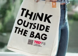 Borsa tote goodbag per l'evento TEDX con il design 'Pensa fuori dalla borsa'